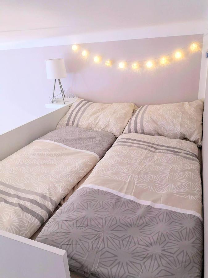 Cozy Modern Nest In The Heart Of Vienna With Netflix Lägenhet Exteriör bild